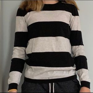 Old Navy Women’s Sweater